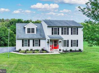 262 E Main St, Felton, PA 17322