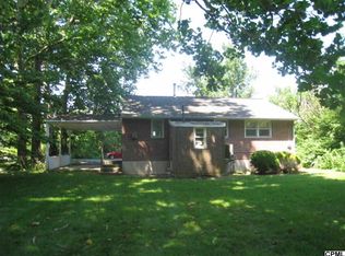 1690 Hilltop Approach, Lancaster, PA 17601