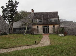 62 Gosnolds Way, Chilmark, MA 02535