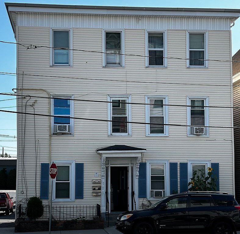 39 Spencer Ave, Chelsea, MA 02150 MLS 73161963 Zillow