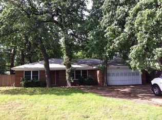 1900 E Grauwyler Rd, Irving, TX 75061