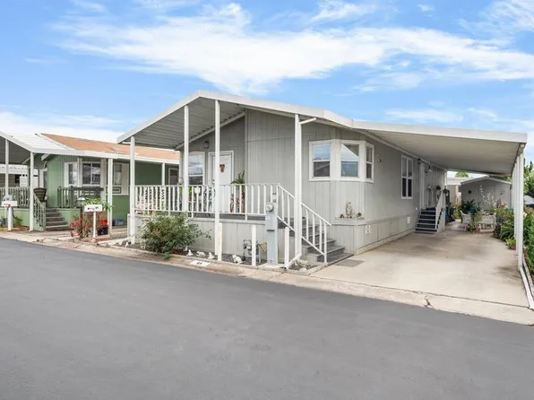 1010 E Bobier Dr Space 89, Vista, CA 92084