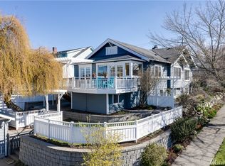 2001 28th Ave W, Seattle, WA 98199