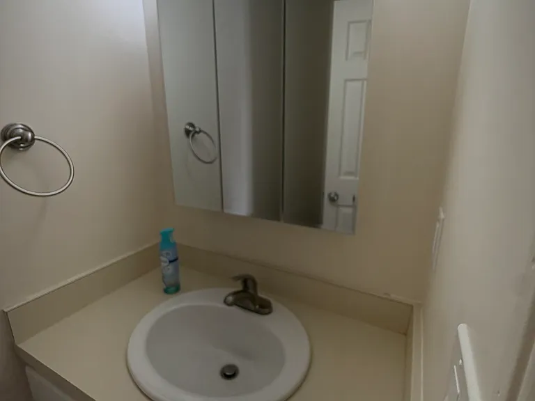 41 S Main St #7 — Photo 1