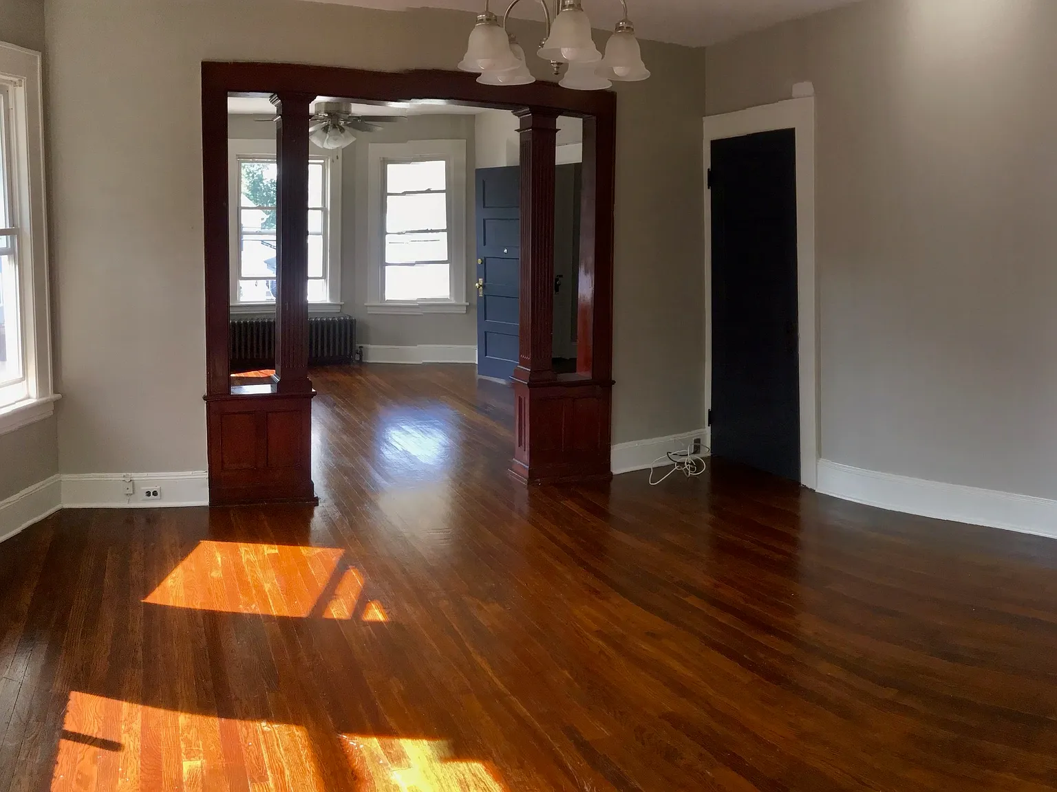 5 bed, 3287 sqft, $3,500 — Photo 3