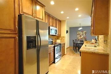 5th image of 302 Philip Dr APT 106