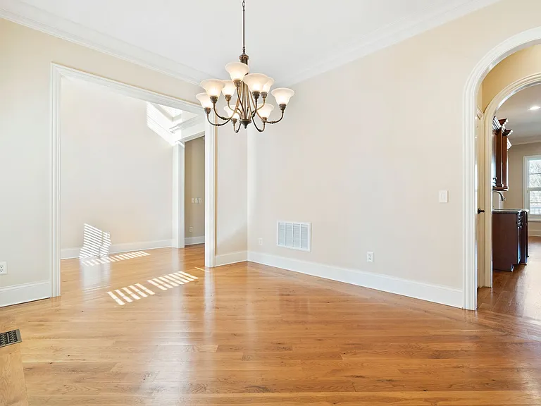 2686 Medina Ct — Photo 28