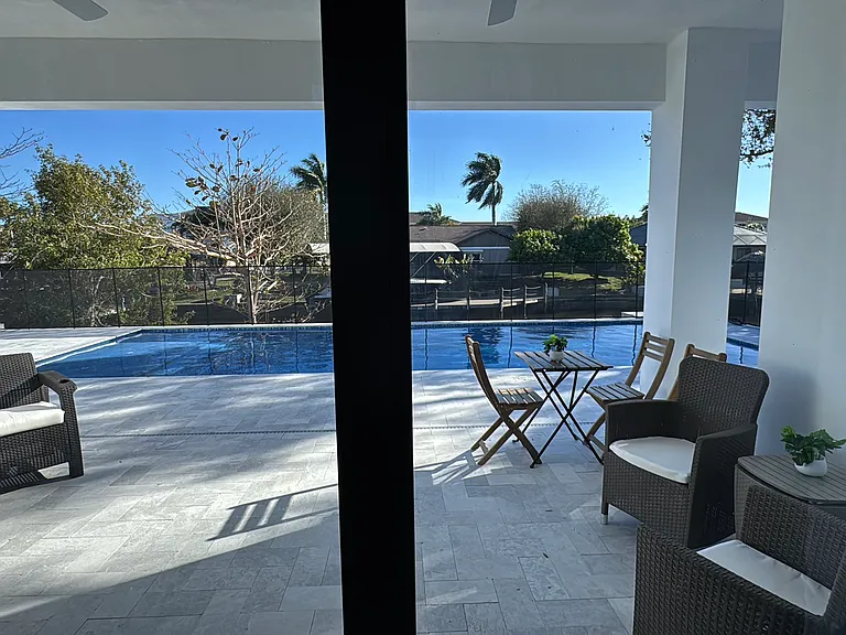 1882 Coral Point Dr — Photo 52