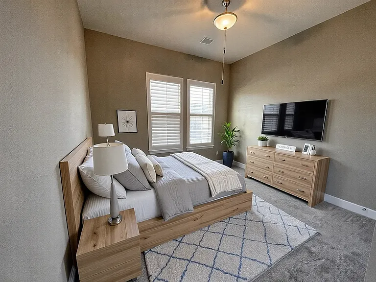 Bedroom - virtual stage