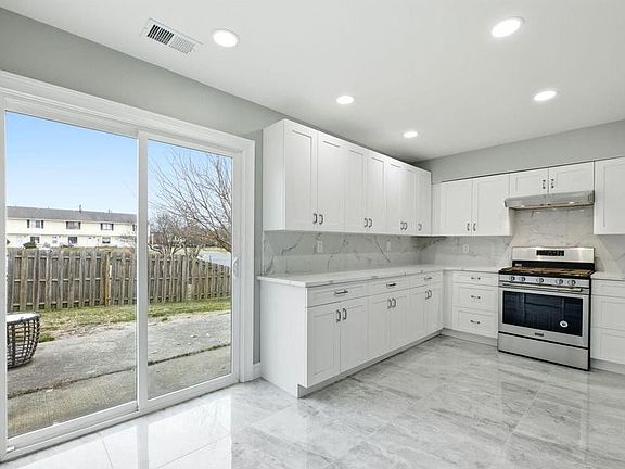 4th image of 31 Sawmill Rd