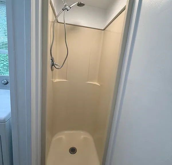 10 Shelby Ln #4 — Photo 10