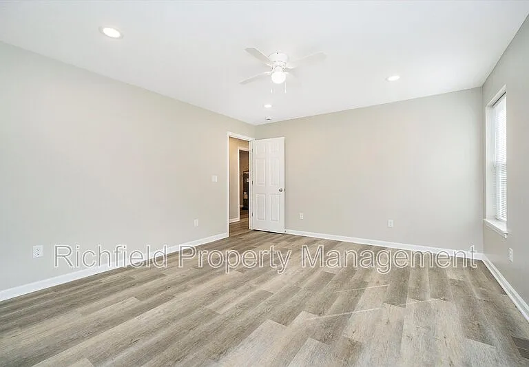 416 S Hamilton Ave #A — Photo 13