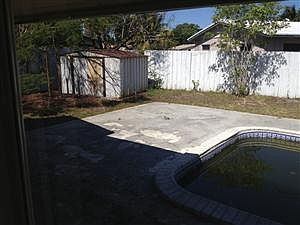 5th image of 2421 NE 2nd Ave