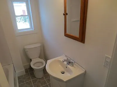 303 Main Rd N #2 — Photo 9