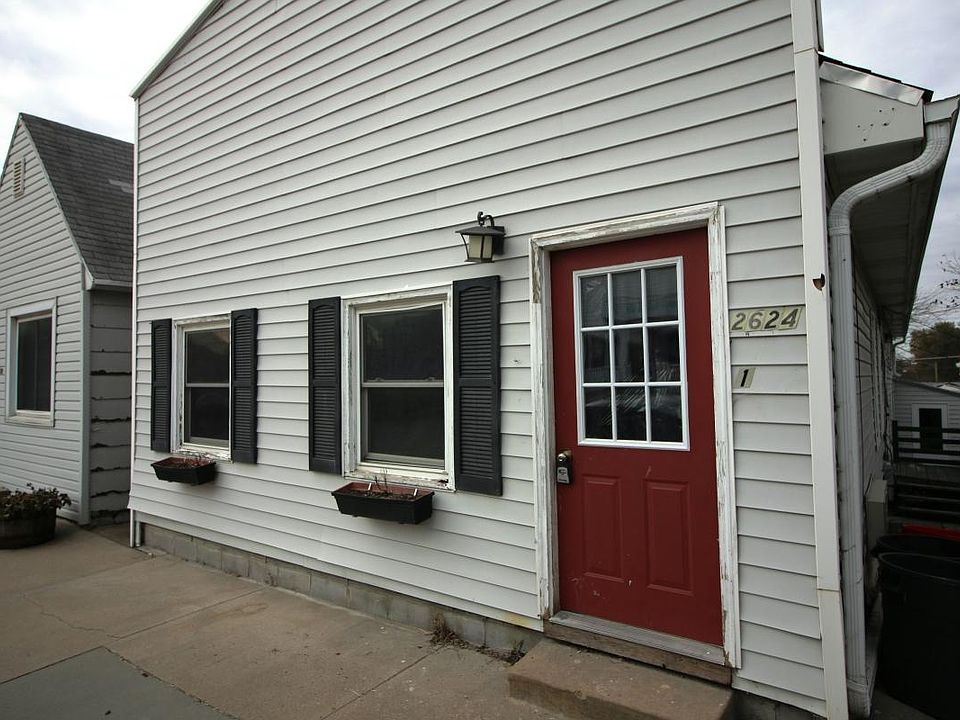 1st image of 2624 N 205th St #12