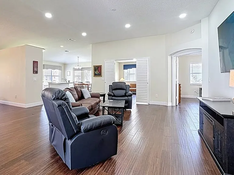 1215 San Juan Dr — Photo 3