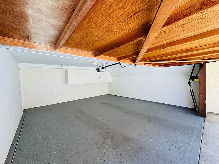 327 La France Ave #E — Photo 24