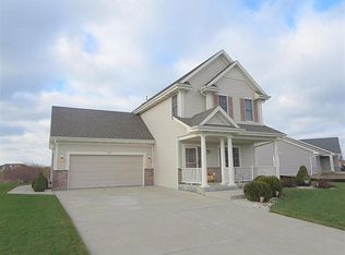 1814 Sunnyslope Dr, Racine, WI 53406