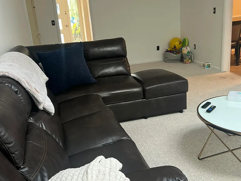 4 Joanna Ct — Photo 13