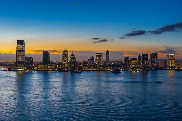 Rented by The Albanese Organization | media 7