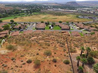90 N Lions Head Dr, Washington, UT 84780