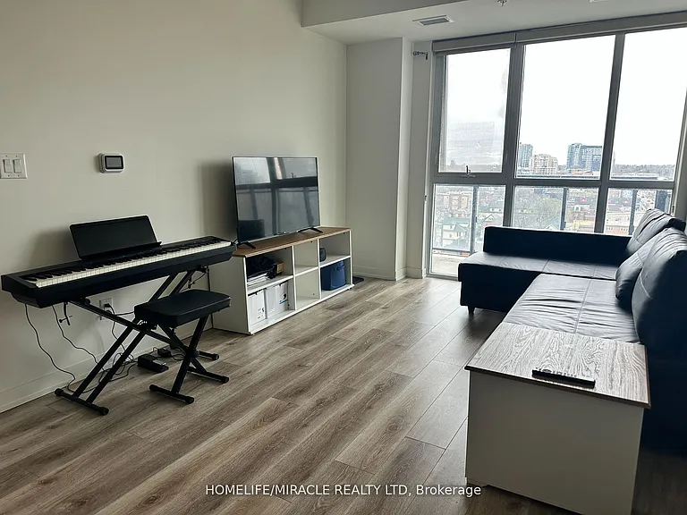 128 King St N #1403 — Photo 6
