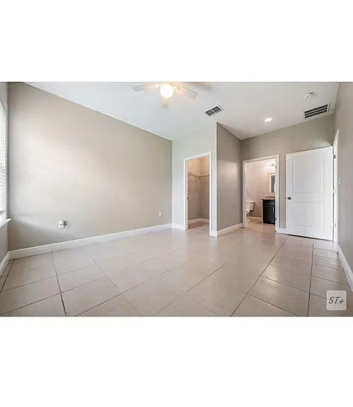 627 Yak Ct — Photo 15