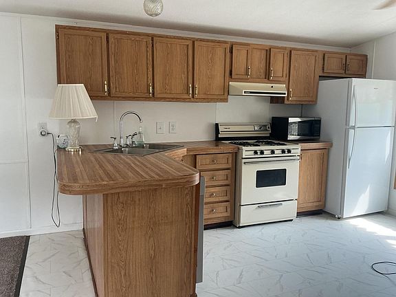 2nd image of 4744 Oaklawn St Lot 126