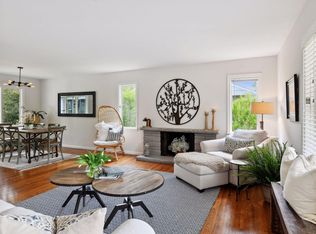 5216 Meadow Rdg, Edina, MN 55439