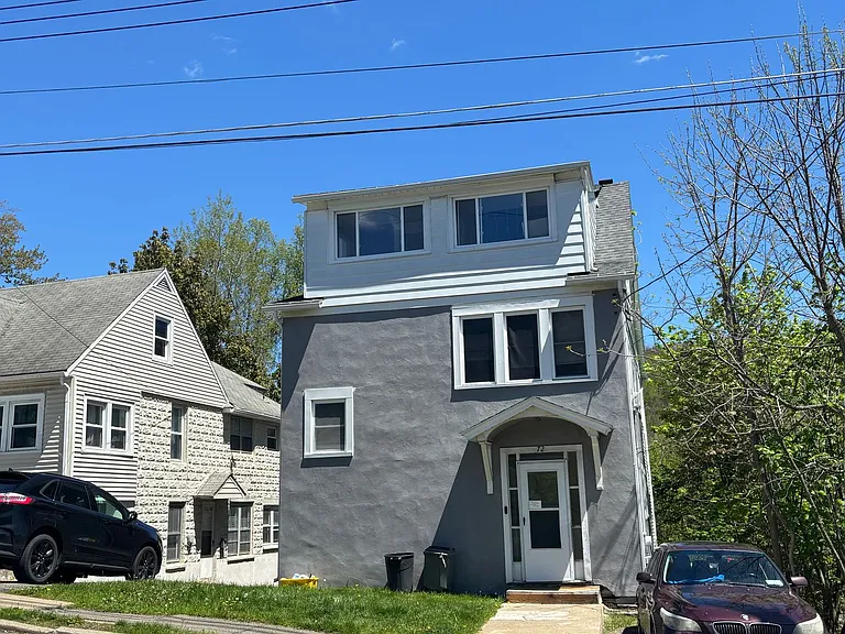 72 Virginia Ave — Photo 4