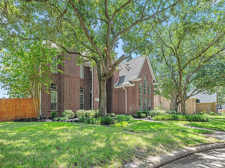 19822 Morning Brook Ln — Photo 3