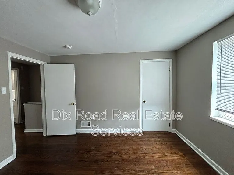237A Ryburn Ave #A — Photo 13