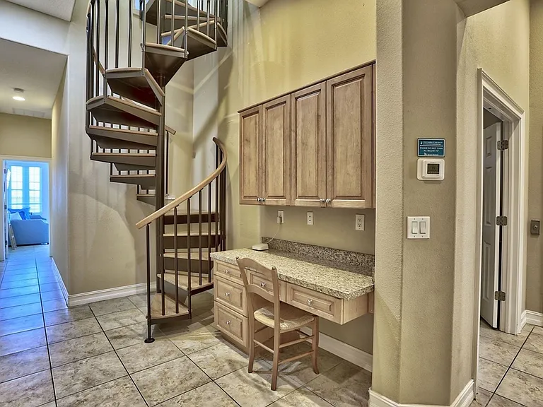 17810 Lee Ave — Photo 35