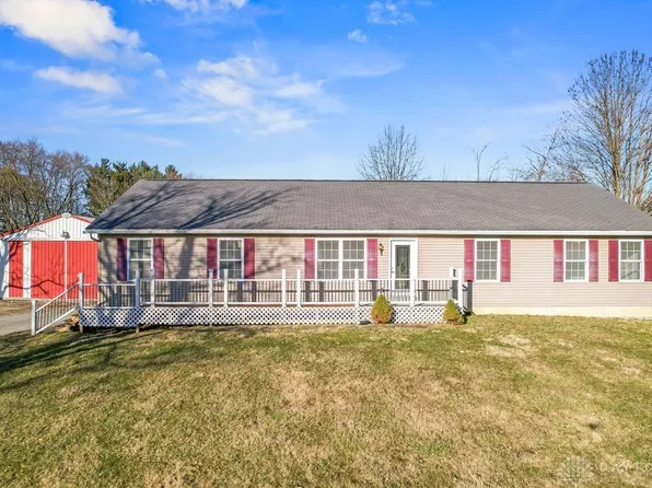 873 N Nixon Camp Rd, Oregonia, OH 45054