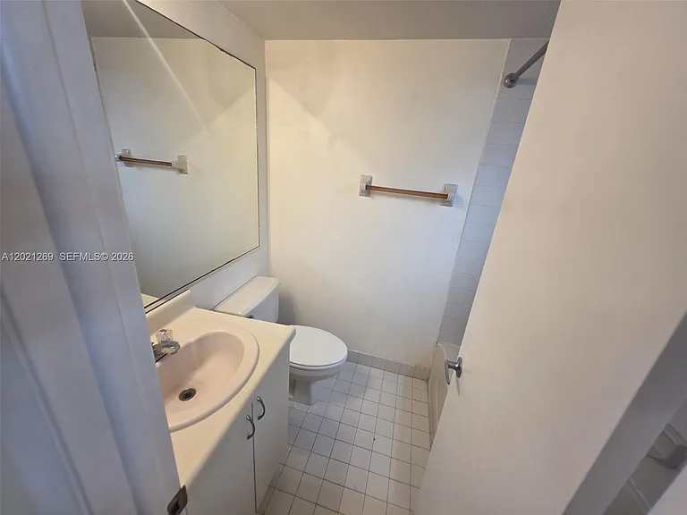5560 W 21st Ct #308 — Photo 25