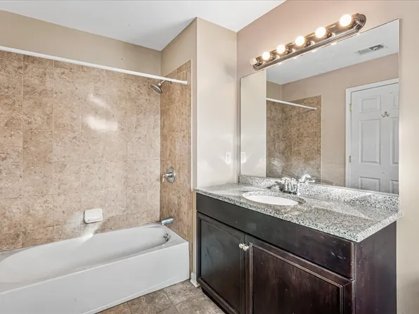 122-22 Powell Cove Boulevard image 16 of 18