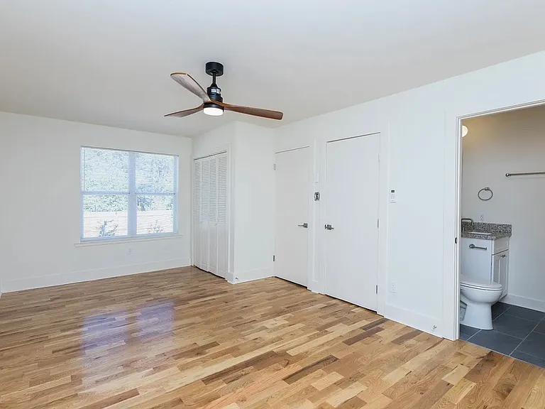 671 Lessman Ln #671 — Photo 9