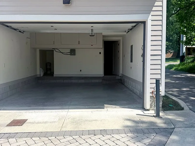 1117 Summit Ave — Photo 7