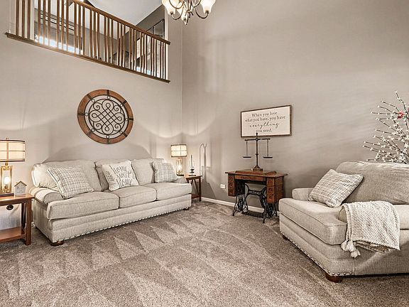 4th image of 25644 S Fieldstone Ct