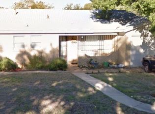 241 Fanning Dr, Hurst, TX 76053