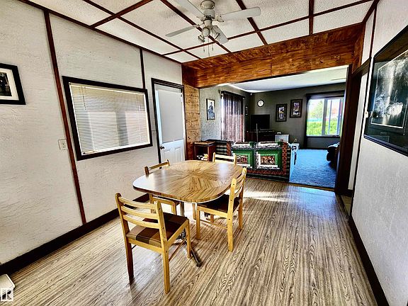 5th image of 3605 Main St #3602
