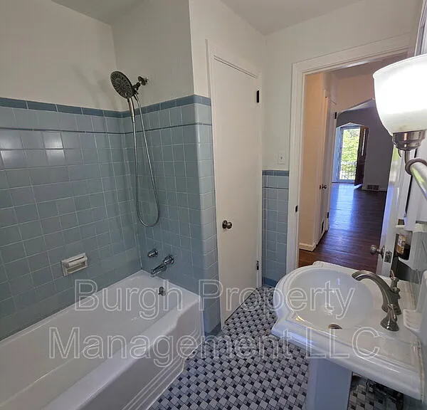 300 Maxwell Dr — Photo 19