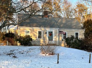 4 Christopher Hall Dr, Dennis, MA 02638