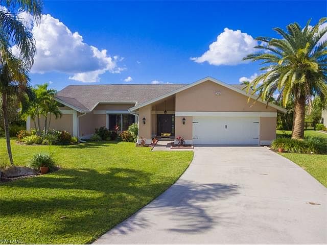 1st image of 28536 Clinton Ln