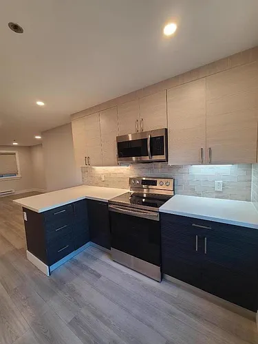464 Clinton St #211 Photo 1