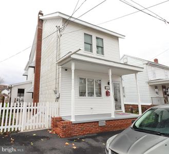 24 N Balliet St, Frackville, PA, 17931