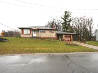 3085 Cold Springs Rd, Baldwinsville, NY 13027
