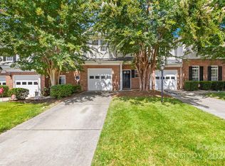 4622 Kingsland Ct, Charlotte, NC 28269