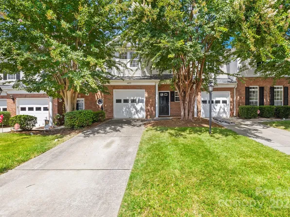 4622 Kingsland Ct, Charlotte, NC 28269