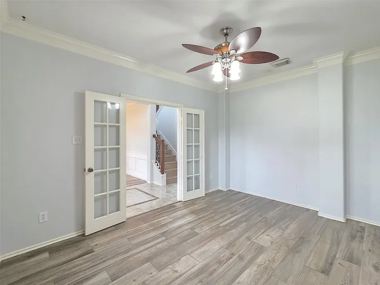 10038 Barr Lake Dr — Photo 5